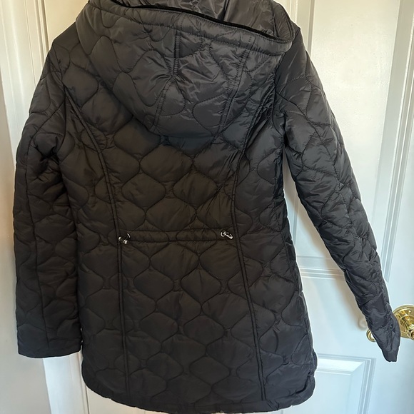Chico’s NWT black winter hooded coat. Chico’s size 0 (regular size XS/S or 4/6) - Picture 4 of 7